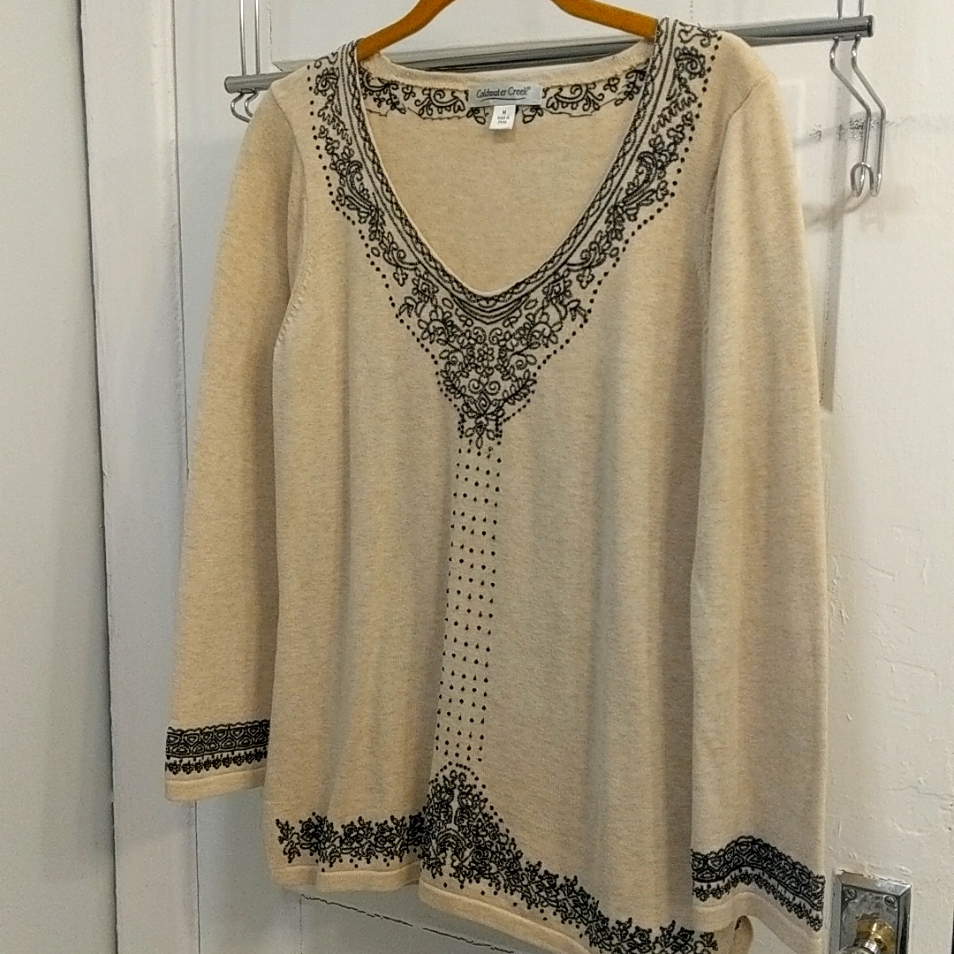Pullover Knit.